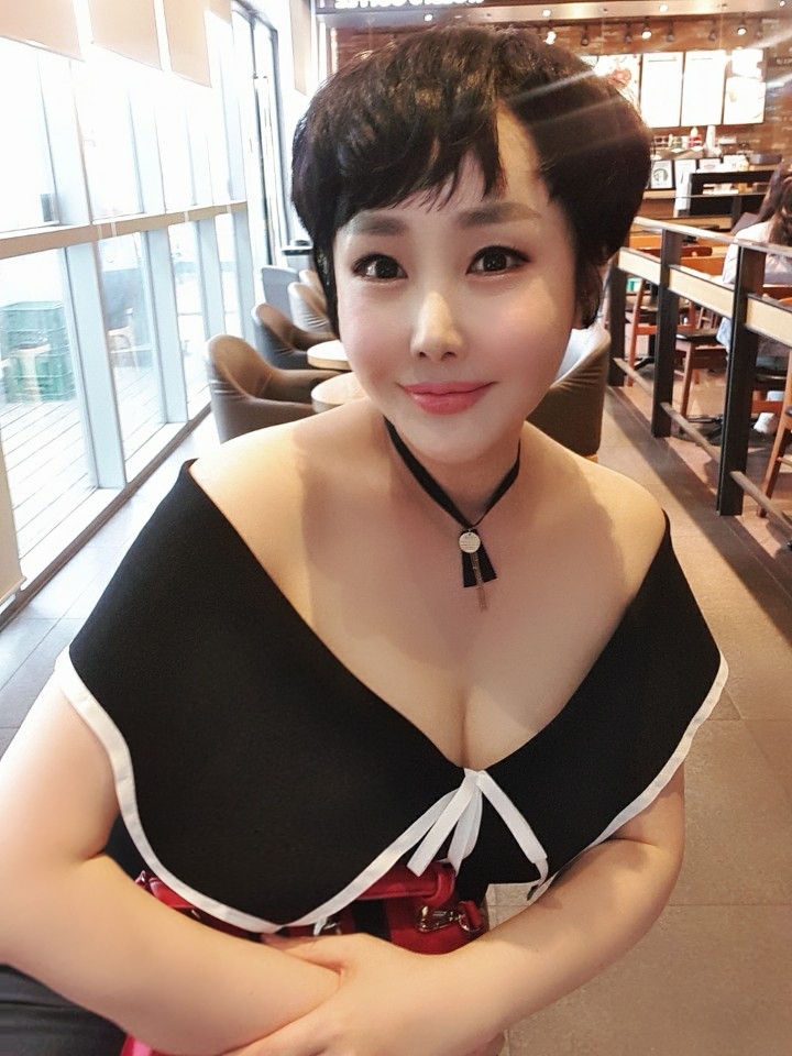 4g Upgrade Giant Boobs Z Cup High Collar Super Elastic Realistic